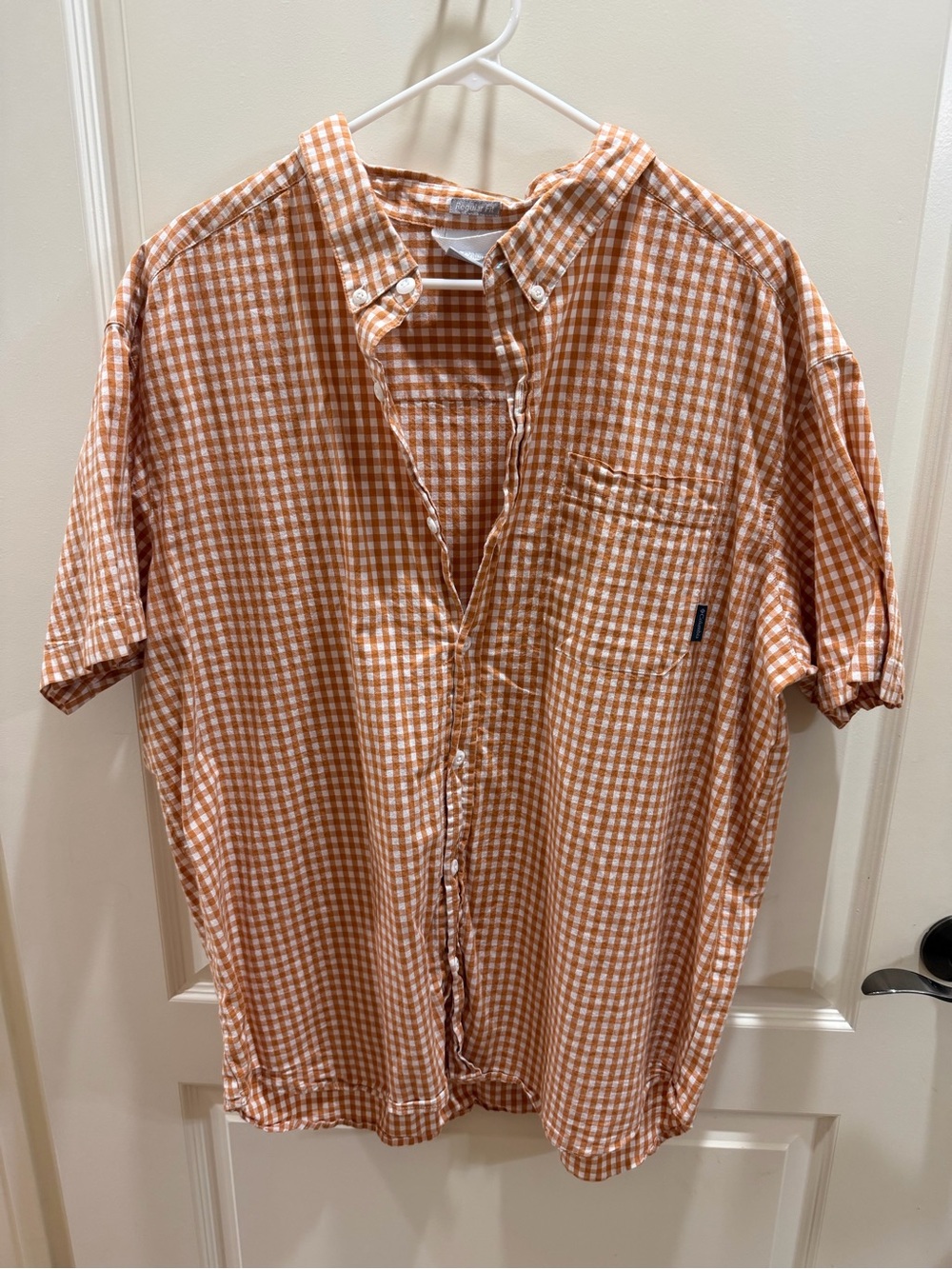 Columbia XXL Orange and White Short-Sleeve Button-Down Shirt